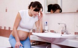 Tiểu buốt khi mang thai là bệnh gì? Nguyên nhân và cách chữa trị