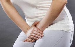 Tiểu buốt ra máu ở nữ - Tìm hiểu nguyên nhân và cách trị dứt điểm