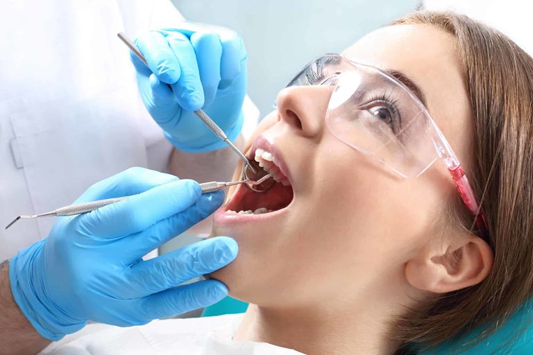 Trám răng là phương pháp trị sâu răng phổ biến hiện nay